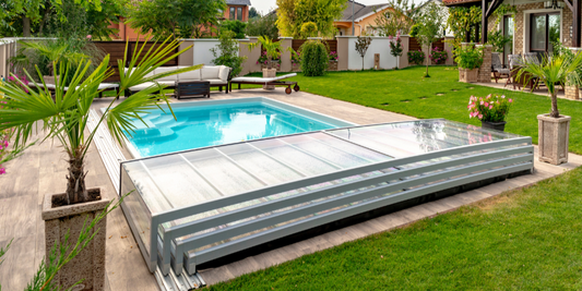 Les avantages d’un abri de piscine télescopique
