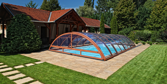 abri piscine pour valoriser votre maison